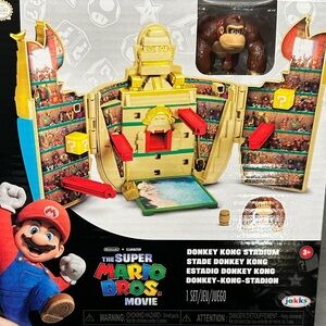 New Nintendo Super Mario Bros Donkey Kong Stadium Playset -